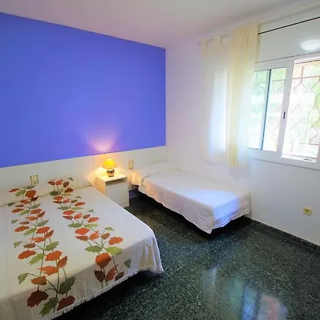 V&v Lloret- Ocells Villa